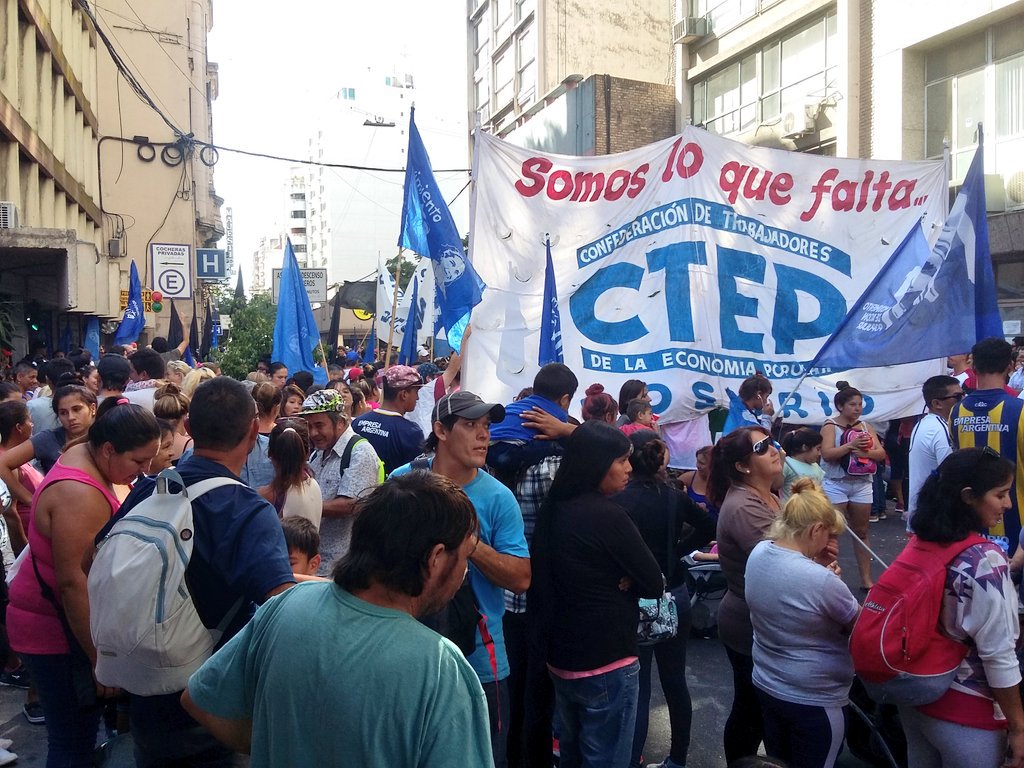 Marcha En Rosario Contra El Ajuste Y Los Despidos Redacci N Rosario