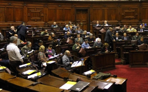 Diputados votan la despenalización del Aborto en Uruguay