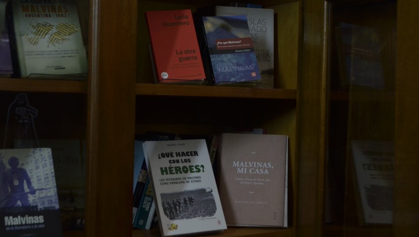 Biblioteca Malvinas UNR