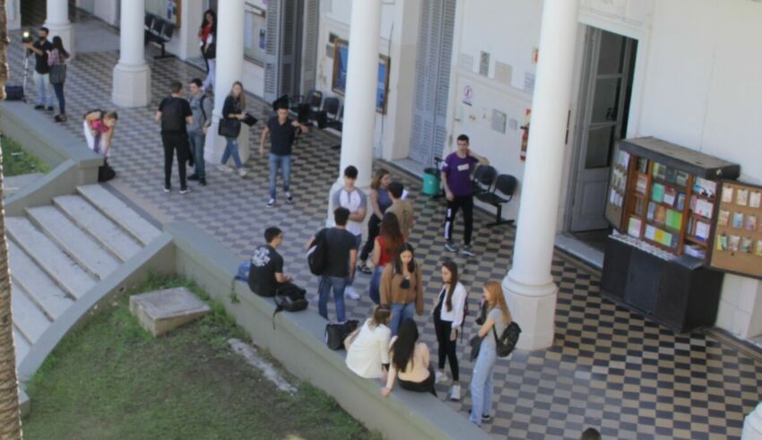 UNR Educación