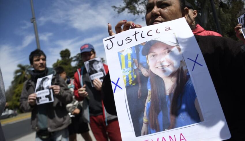 Marcharon En Reclamo De Justicia Por La Hincha De Central Asesinada Redacción Rosario 7866