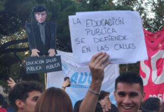 Marcha en defensa de la universidad pública 23/04/24 Rosario