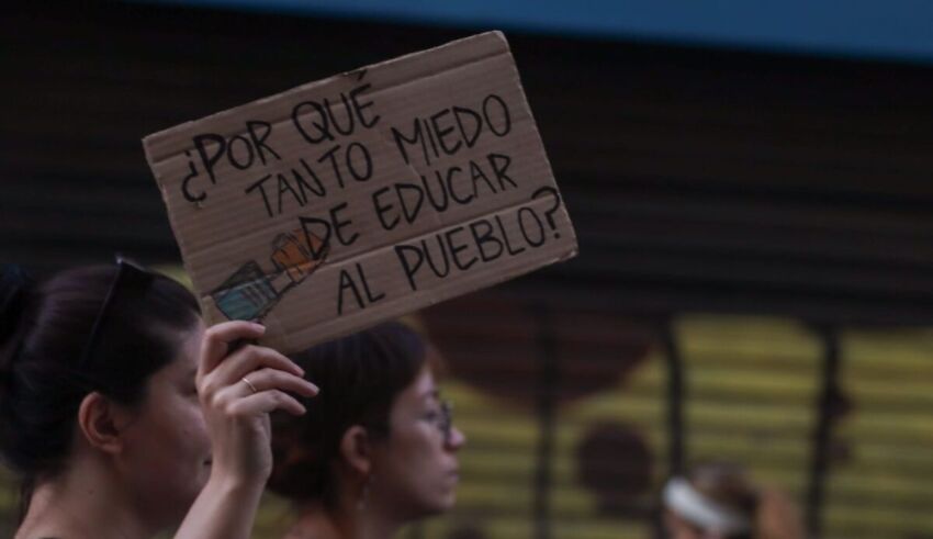 Marcha de las Antorchas en defensa del financiamiento universitario - Rosario 30 / 10/ 24